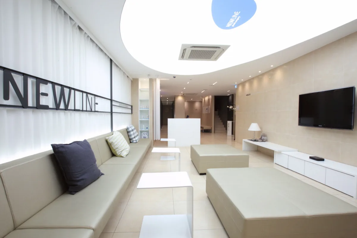 Waiting room at Newline Plastic Surgery, Seomyeon, Busan